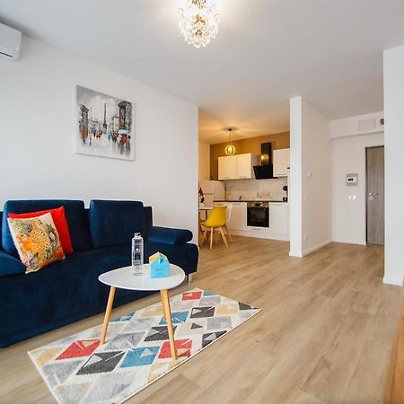 Appartement Trio Orange à Oradea Extérieur photo